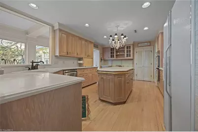 3025 N Fairway Drive, Burlington, NC 27215 - Photo 15