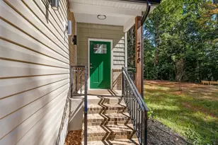 2410 Cedar Ln, Kernersville, NC 27284 - Photo 3