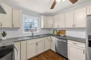 2404 Kery Dr, Greensboro, NC 27408 - Photo 13