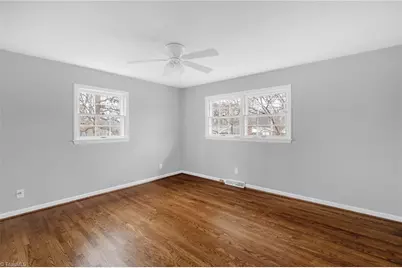 2404 Kery Drive, Greensboro, NC 27408 - Photo 25