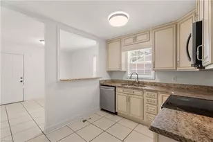 1021 Asheboro St, High Point, NC 27260 - Photo 11