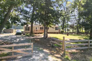 156 White Poplar St, Ramseur, NC 27316 - Photo 3