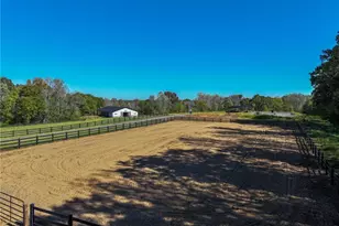 979 Perkinson Rd, Ruffin, NC 27326 - Photo 1