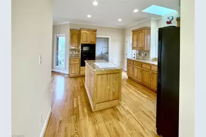 1148 Town N Country Drive, Wilkesboro, NC 28697 - Photo 19