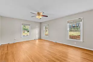 5610 Fleming Terrace Rd, Greensboro, NC 27410 - Photo 5