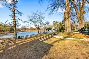 5610 Fleming Terrace Rd, Greensboro, NC 27410 - Photo 35