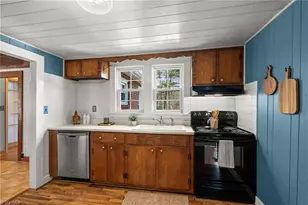 1742 Thompson Dr, Winston-Salem, NC 27127 - Photo 17