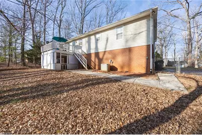 3742 Crosland Road, Winston-Salem, NC 27106 - Photo 31