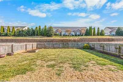 2473 Moss Grove Crossing, Winston-Salem, NC 27103 - Photo 35