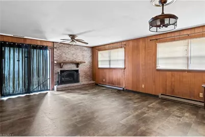 3005 Twin Lakes Drive, Greensboro, NC 27407 - Photo 19