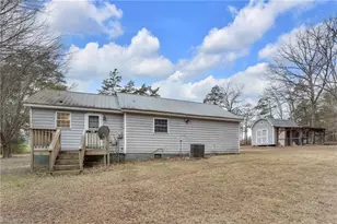 7079 Ossie Hayes Rd, Seagrove, NC 27341 - Photo 21