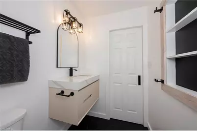 139 Turnwood Lane, Winston-Salem, NC 27104 - Photo 17