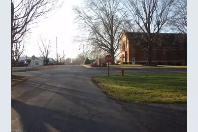 108 N Bingham Street, Denton, NC 27239 - Photo 21