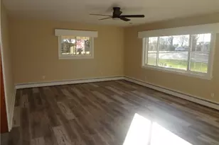 108 N Bingham St, Denton, NC 27239 - Photo 3