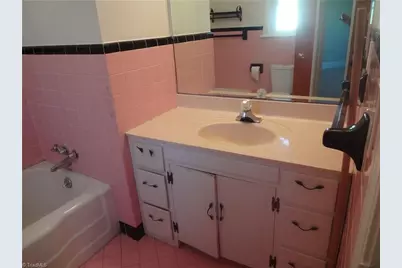 108 N Bingham Street, Denton, NC 27239 - Photo 11