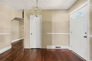 536 N Elm St, Asheboro, NC 27203 - Photo 5