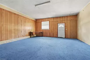 536 N Elm St, Asheboro, NC 27203 - Photo 15