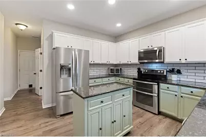 6417 Rock Springs Road, Greensboro, NC 27410 - Photo 21