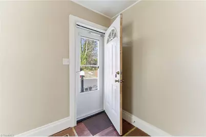 15 Church Street, Thomasville, NC 27360 - Photo 3