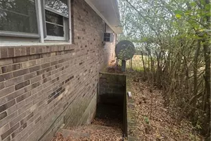 2108 Grooms Rd, Reidsville, NC 27320 - Photo 3