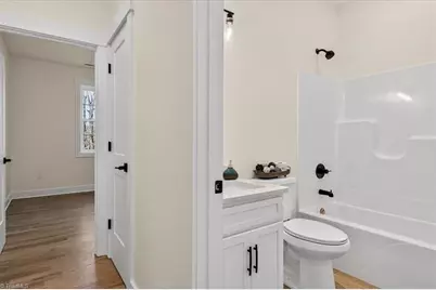 559 Memorial Park Drive, Sparta, NC 28675 - Photo 27