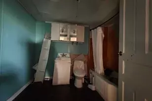 332 Pegram St, Elkin, NC 28621 - Photo 13