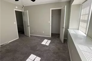 28 Forsyth St, Thomasville, NC 27360 - Photo 7