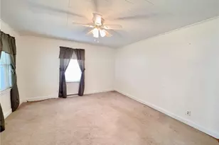 105 Pine St, Jonesville, NC 28642 - Photo 3