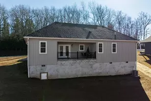 587 Memorial Park Dr, Sparta, NC 28675 - Photo 5