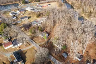 1153 N Riverview Dr, Burlington, NC 27217 - Photo 7