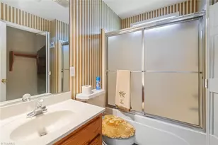 115 Georgetowne Dr, Elon, NC 27244 - Photo 37