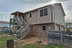 1034 Kentland Dr, King, NC 27021 - Photo 5