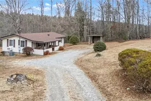 247 Carlton Rd, Boomer, NC 28606 - Photo 3