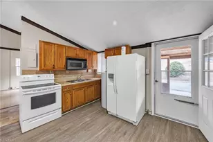 247 Carlton Rd, Boomer, NC 28606 - Photo 9