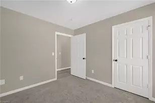 919 Pine St, Greensboro, NC 27401 - Photo 21