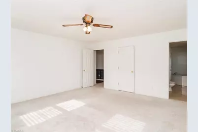 1312 Greenwood Terrace, Burlington, NC 27215 - Photo 15