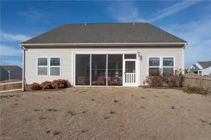 1710 Rdg Blf Cir, Rural Hall, NC 27045 - Photo 23