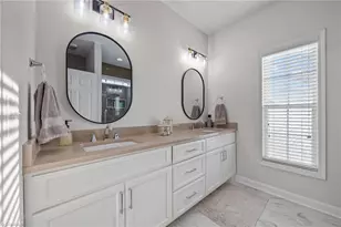 1902 Tweed Ln, Burlington, NC 27215 - Photo 15