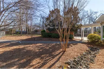 1302 Clover Lane, Greensboro, NC 27410 - Photo 37