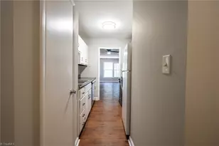 2890 Carriage Dr, Winston-Salem, NC 27106 - Photo 5