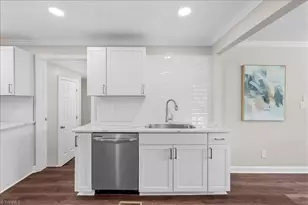 3708 Murchie St, Greensboro, NC 27405 - Photo 13