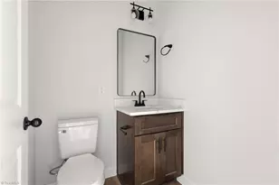 1007 E Barton St, Greensboro, NC 27407 - Photo 23