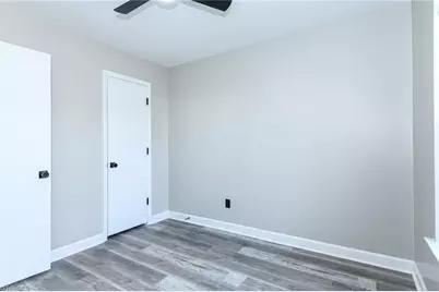 4239 Fairwood Drive, Greensboro, NC 27406 - Photo 31