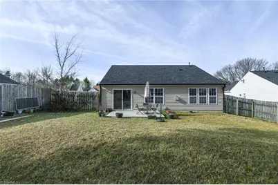 4239 Fairwood Drive, Greensboro, NC 27406 - Photo 33