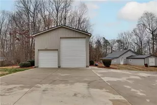 7925 Old Salisbury Rd, Linwood, NC 27299 - Photo 29
