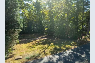 1039 Huntingdon Road, Winston-Salem, NC 27104 - Photo 5