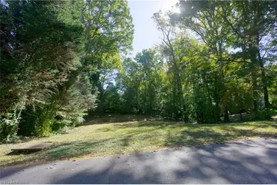 1039 Huntingdon Road, Winston-Salem, NC 27104 - Photo 41