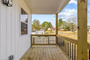 713 New Jersey Ave, Burlington, NC 27217 - Photo 3
