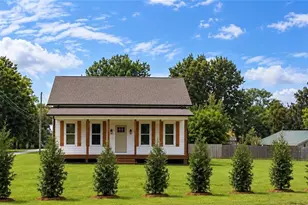 124 Vaden Rd, Reidsville, NC 27320 - Photo 1