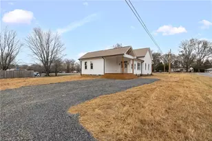 124 Vaden Rd, Reidsville, NC 27320 - Photo 25